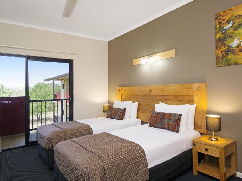 Quality Hotel Darwin Airport Exterior foto A typical room at the resort